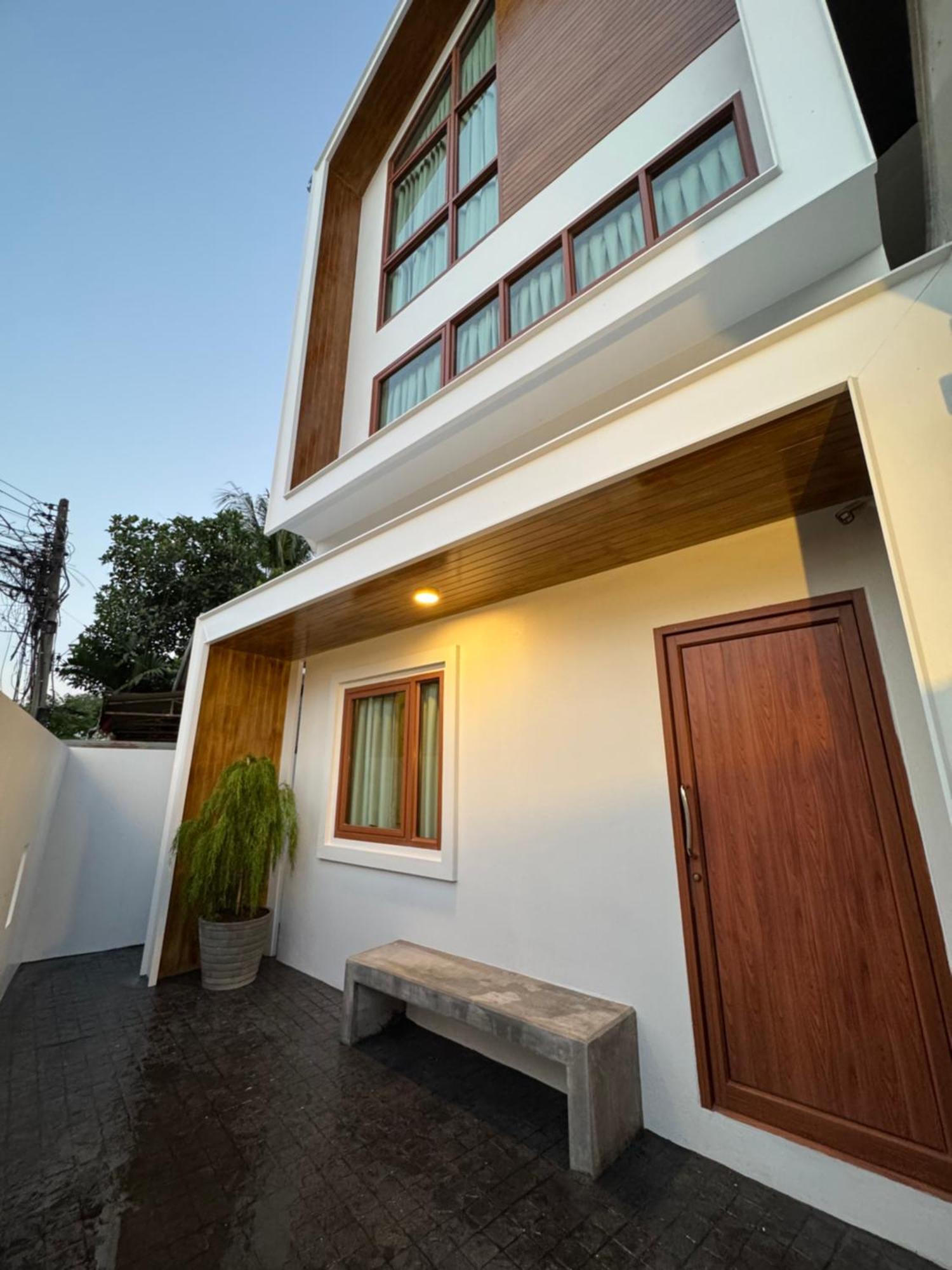 Tanwa Hotel Chiang Mai Buitenkant foto