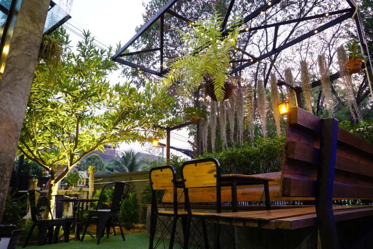Tanwa Hotel Chiang Mai Buitenkant foto