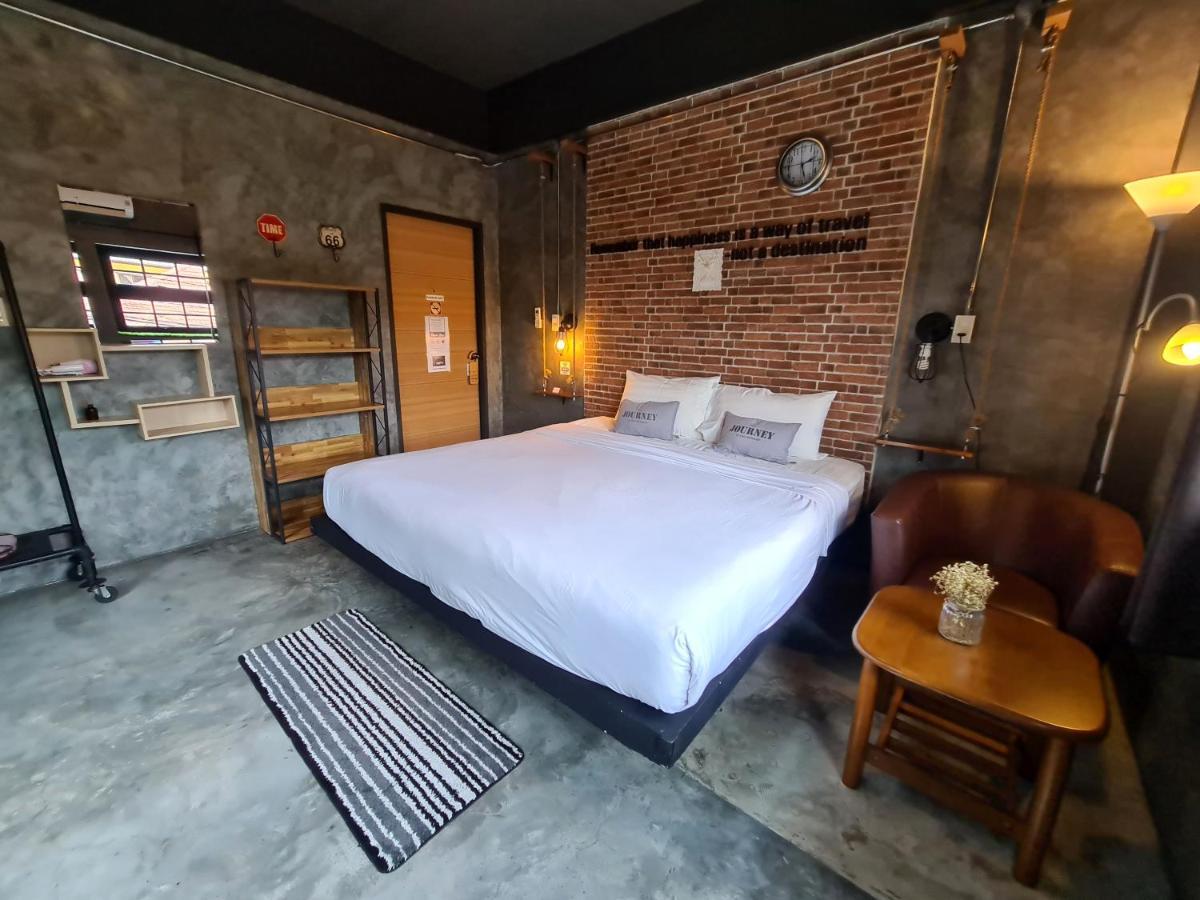 Tanwa Hotel Chiang Mai Buitenkant foto